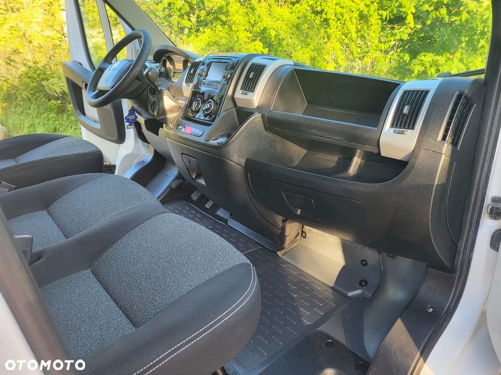 Fiat Ducato 18r 2.3 JTD 130KM Izoterma Chłodnia Mroźnia KLIMA Food Truck Sklep KONIOWÓZ - 19