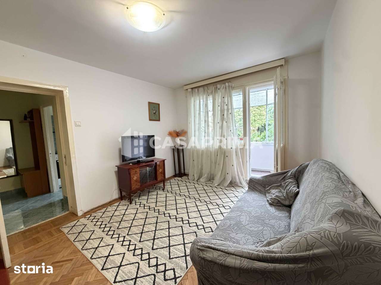Apt 2 camere Podu Ros-Cantemir, la doar 5 mn de Palas ! — fotografia 1