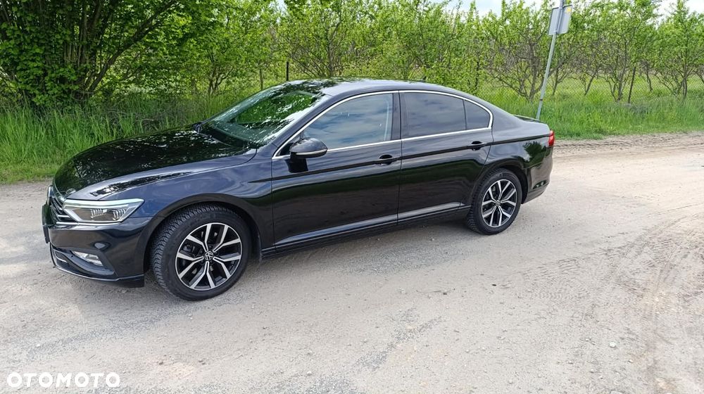 Volkswagen Passat 2.0 TDI EVO Business DSG - 6