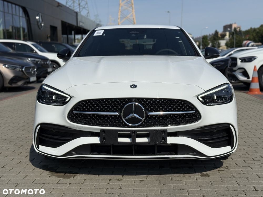 Mercedes-Benz Klasa C 300 4MATIC 9G-TRONIC - 4