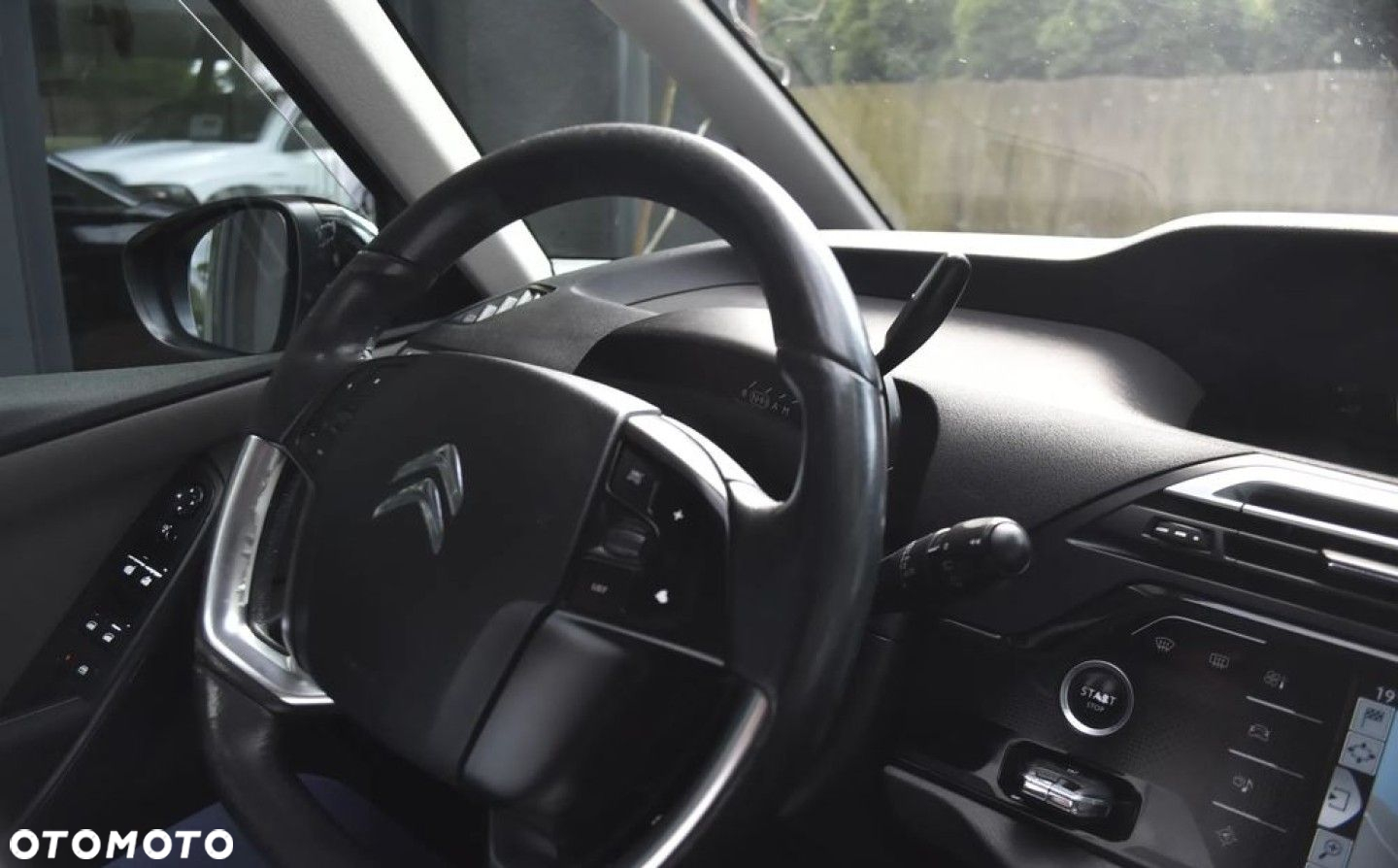Citroën C4 Picasso - 19