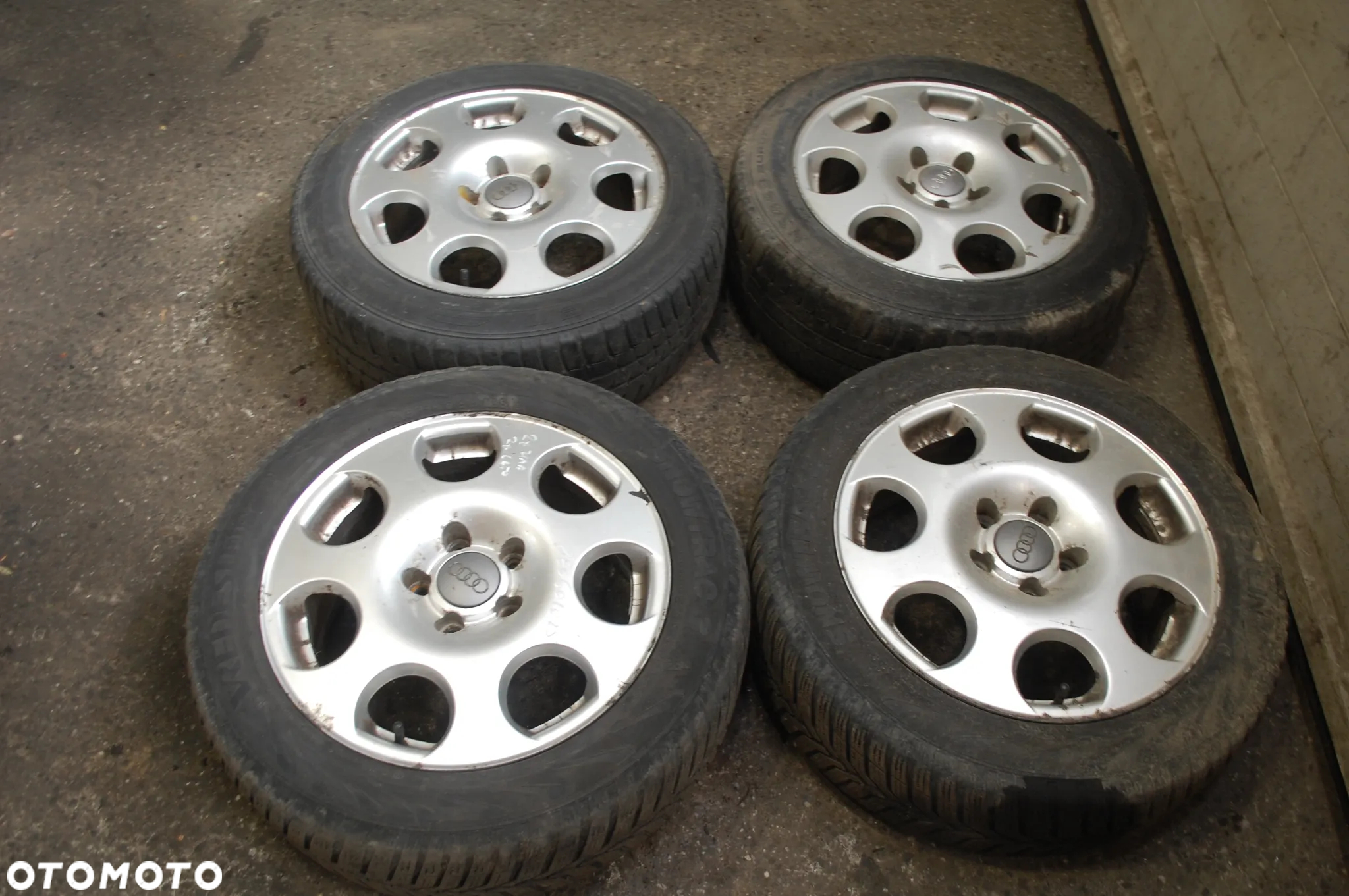 KOŁA ALUFELGI 8E0601025F 205/55R16 5X112 ET42 7J AUDI A4 B6 B7 AUDI A3 - 3