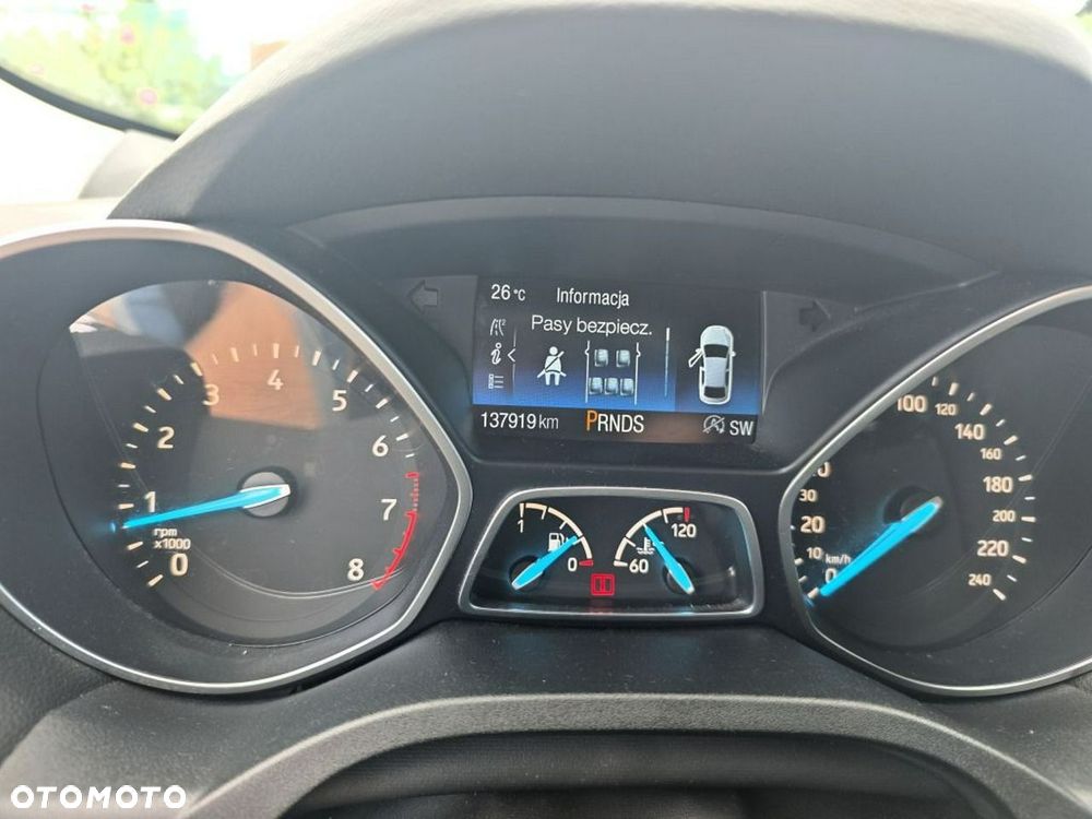 Ford Kuga - 18
