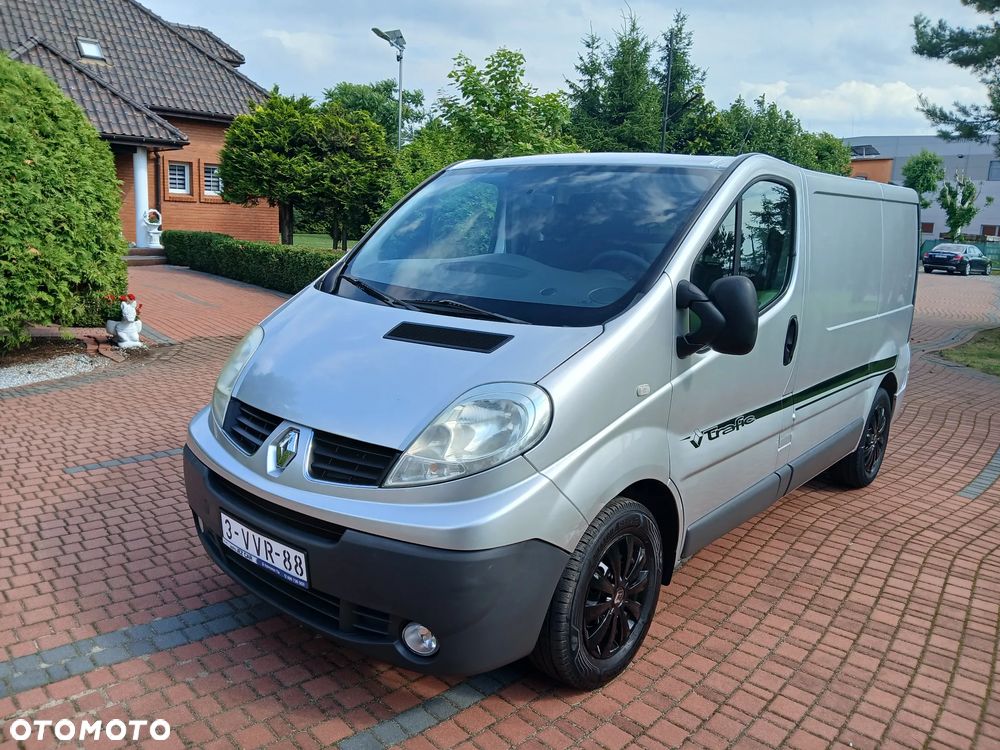 Renault TRAFIC - 4