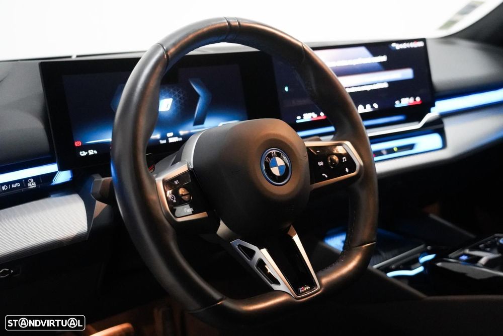 BMW i5 eDrive40 Pack Desportivo M - 9
