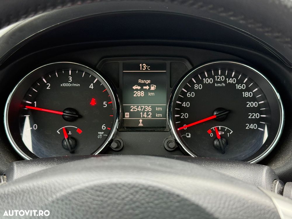 Nissan Qashqai 1.5 DCI TEKNA+ - 12