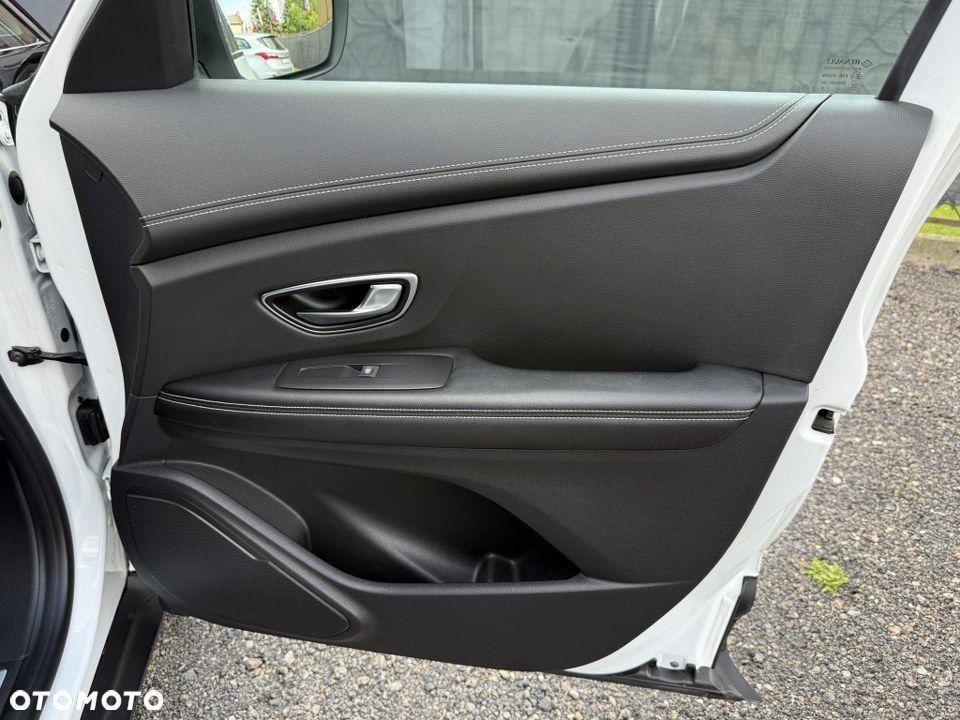 Renault Scenic Energy TCe 130 S&S Bose Edition - 32