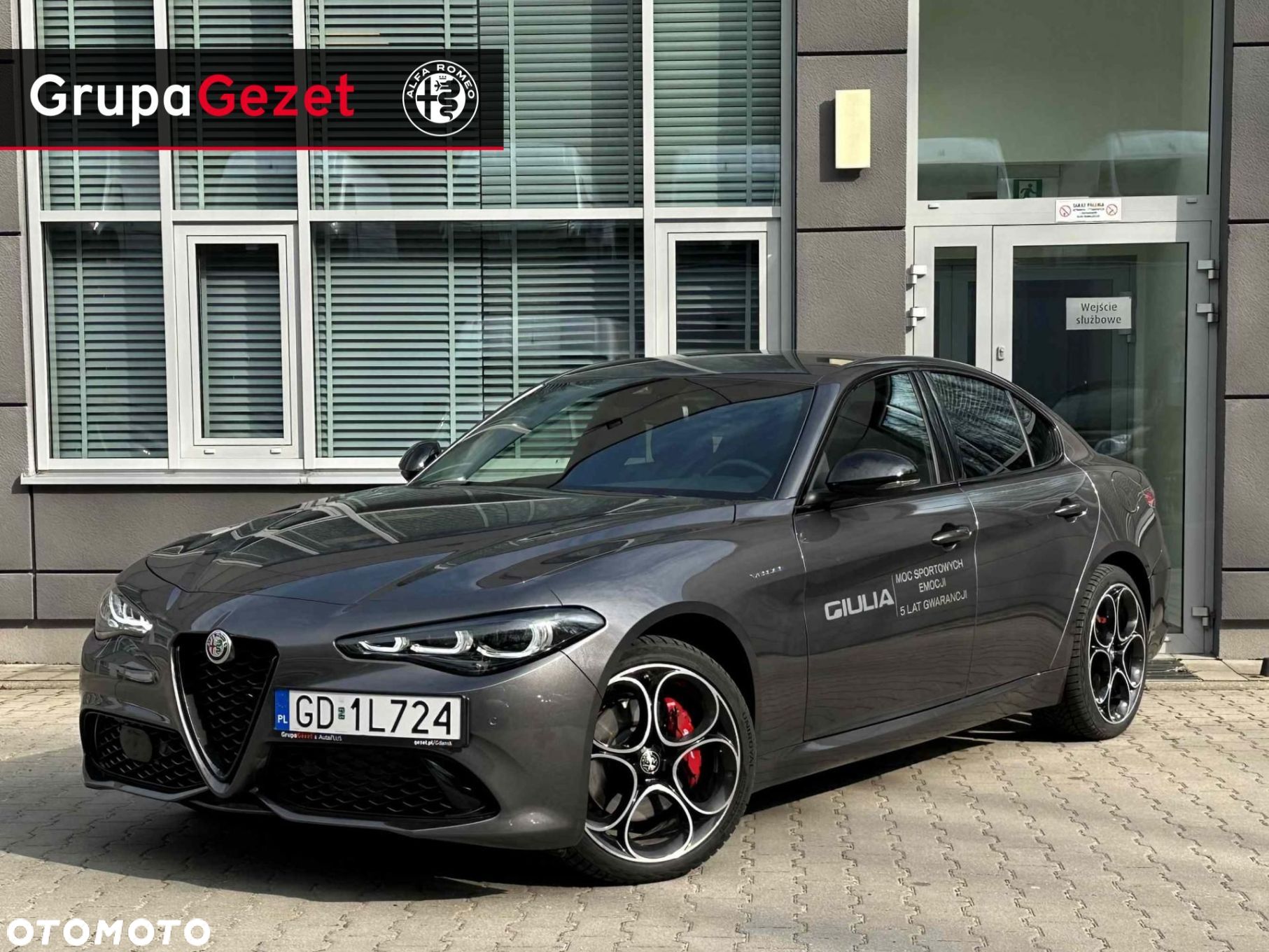 Alfa Romeo Giulia - 1