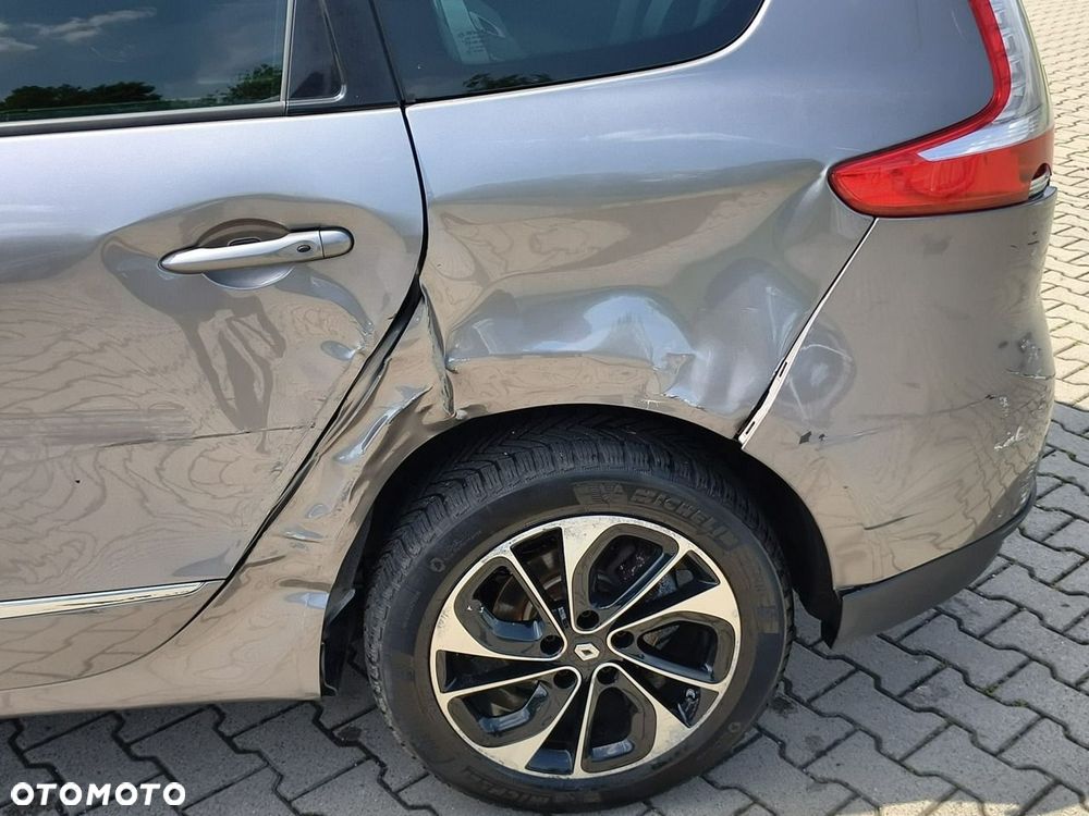 Renault Grand Scenic - 26