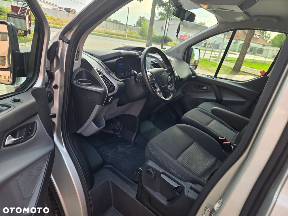 Ford Transit Custom - 19