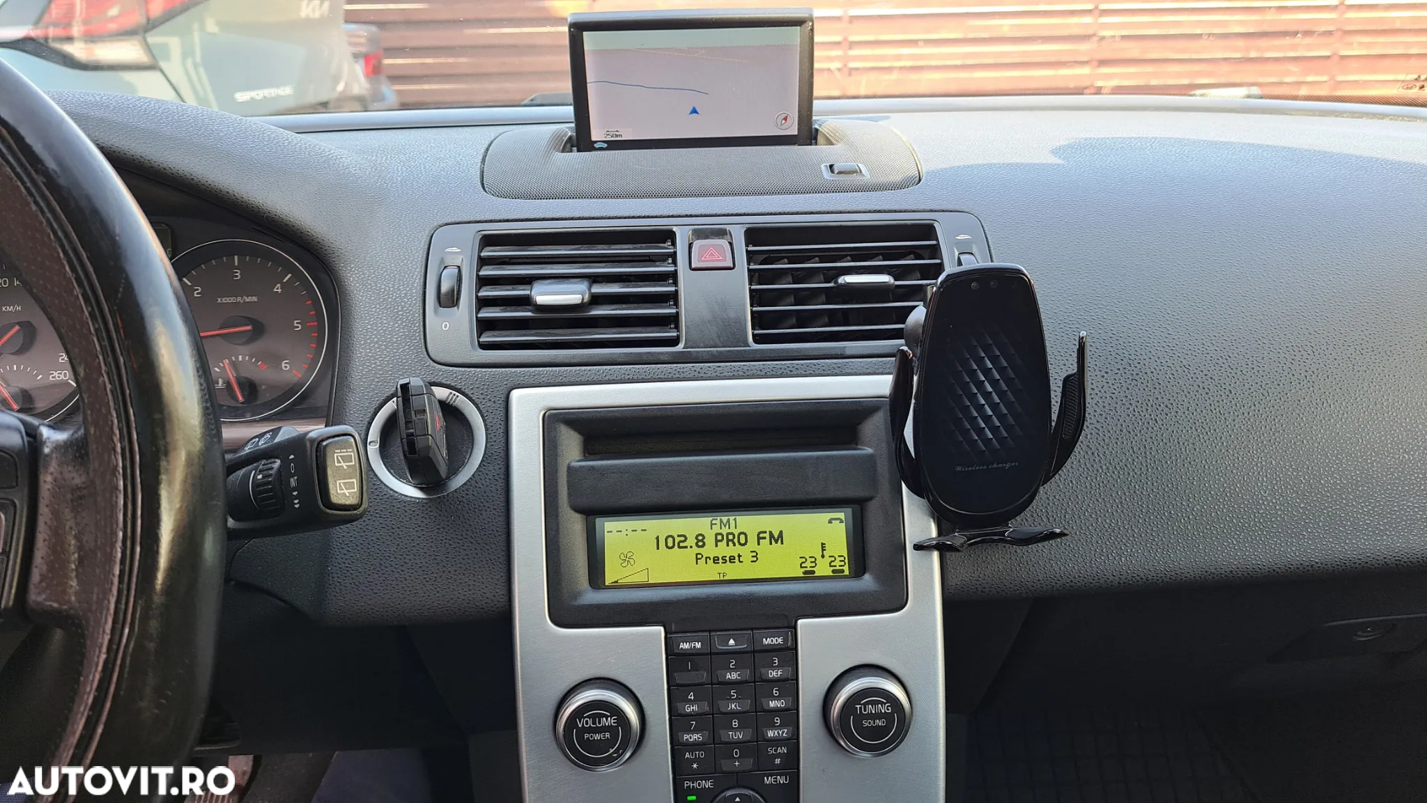 Volvo C30 1.6D - 12