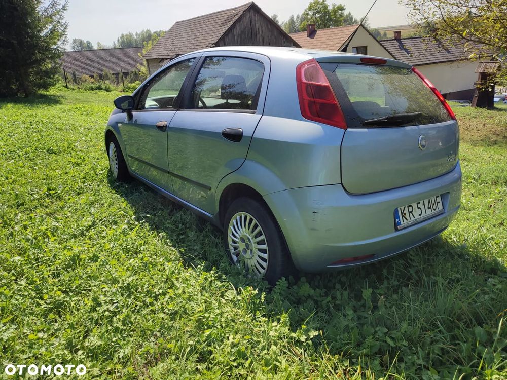 Fiat Punto 1.2 8V Active - 14