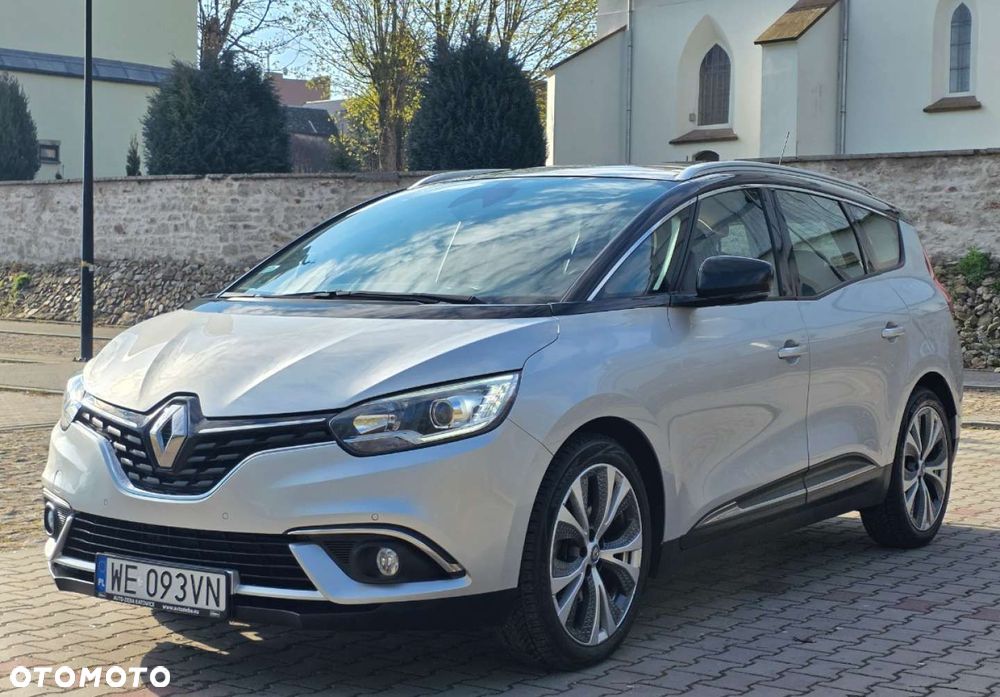 Renault Grand Scenic - 9