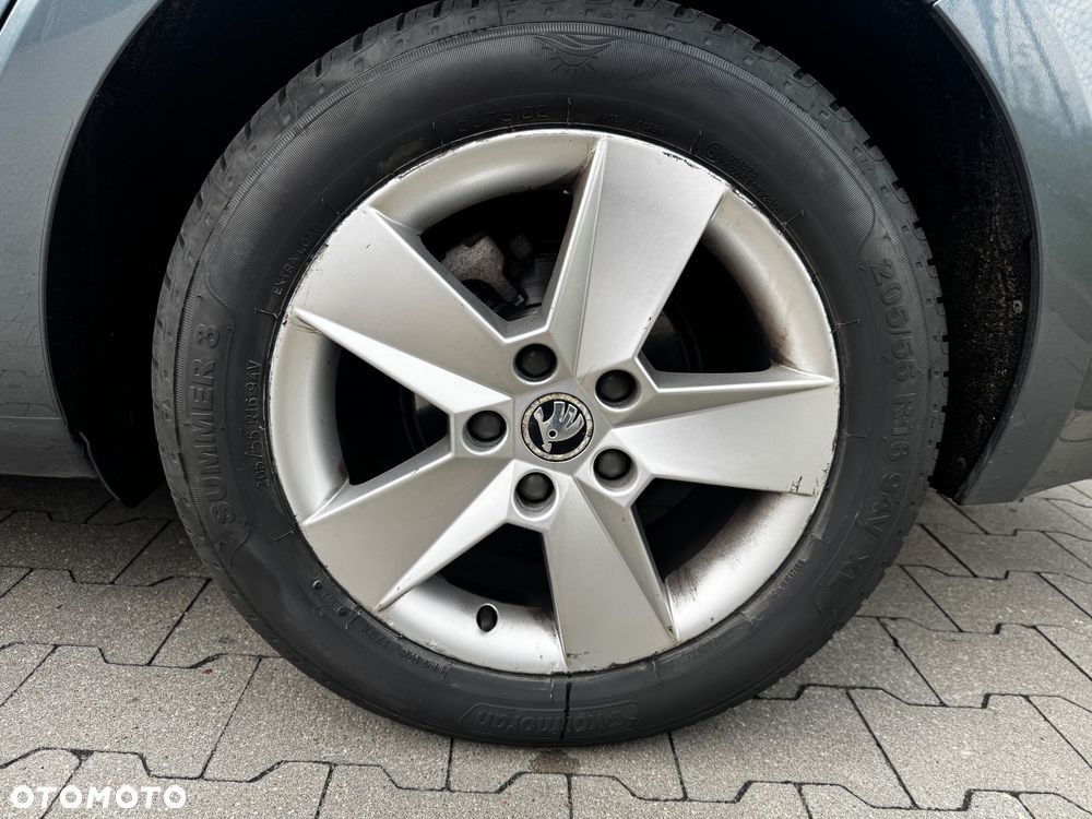 Skoda Octavia 1.4 TSI Ambition - 4