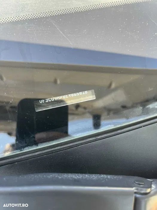 Peugeot 2008 1.6 e-HDi FAP STT ETG Active Aut. - 6