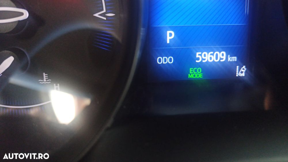 Toyota C-HR 1.8 HSD 122 CP 4x2 CVT C-lassy bi-tone - 7