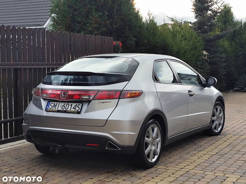 Honda Civic 2007 photo 3