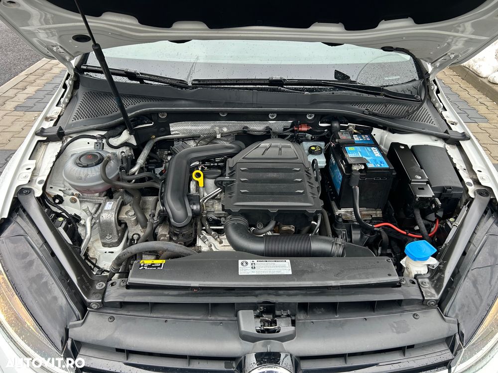 Volkswagen Golf 1.0 TSI (BlueMotion Technology) Comfortline - 8