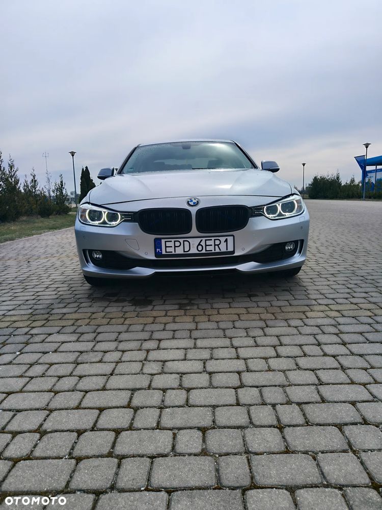 BMW Seria 3 - 1