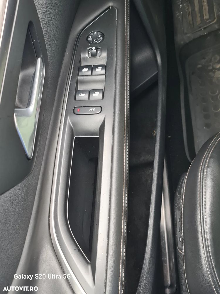 Peugeot 3008 2.0 BlueHDI S&S EAT8 GT - 9