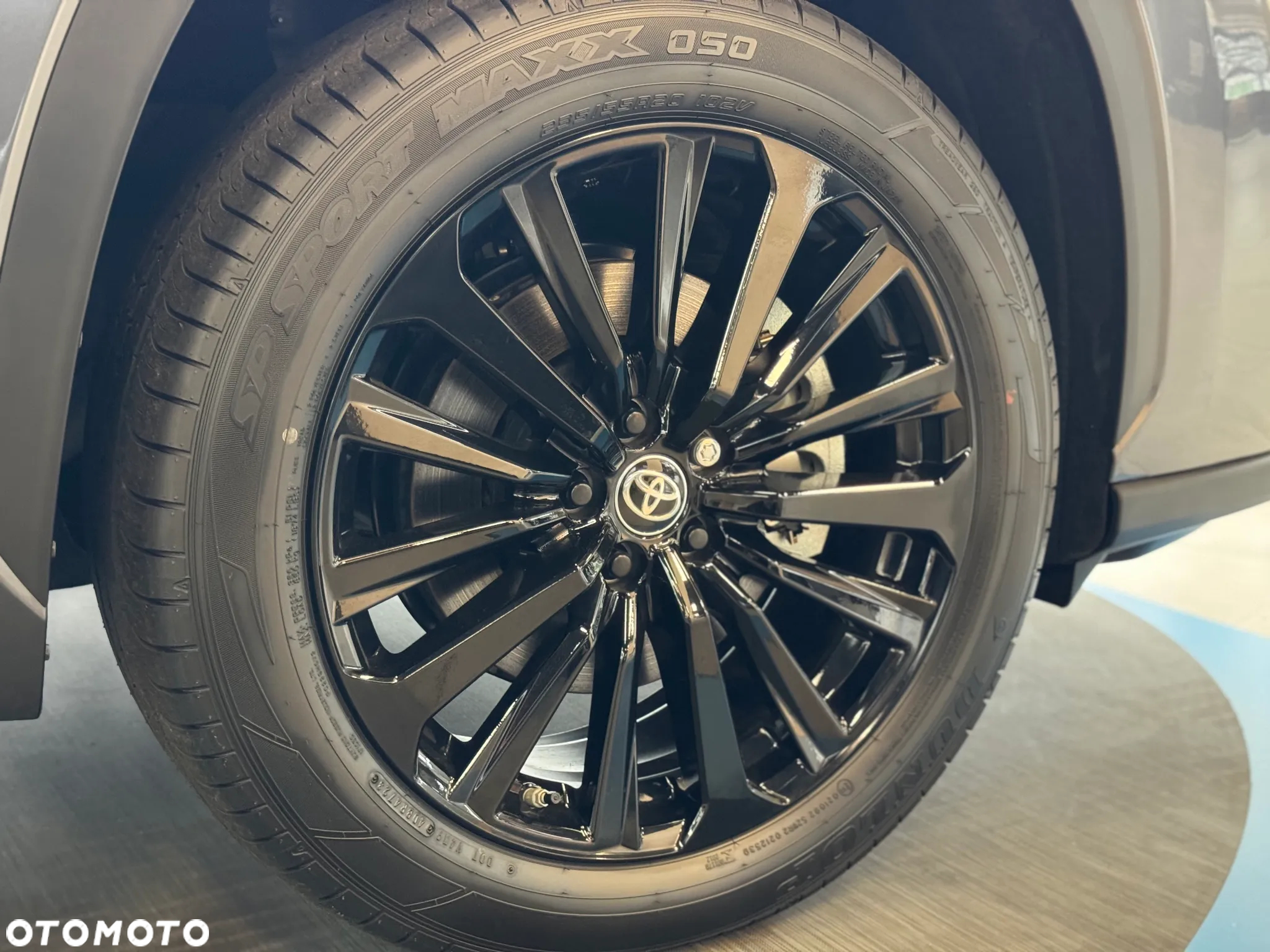 Toyota Highlander 2.5 Hybrid Executive - 11