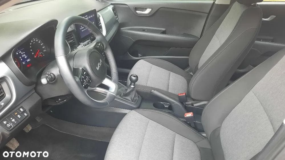 Kia Stonic 1.2 L Business Line - 9