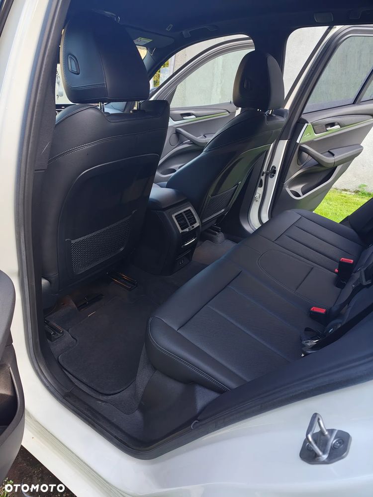 BMW X3 xDrive20i GPF sport - 15