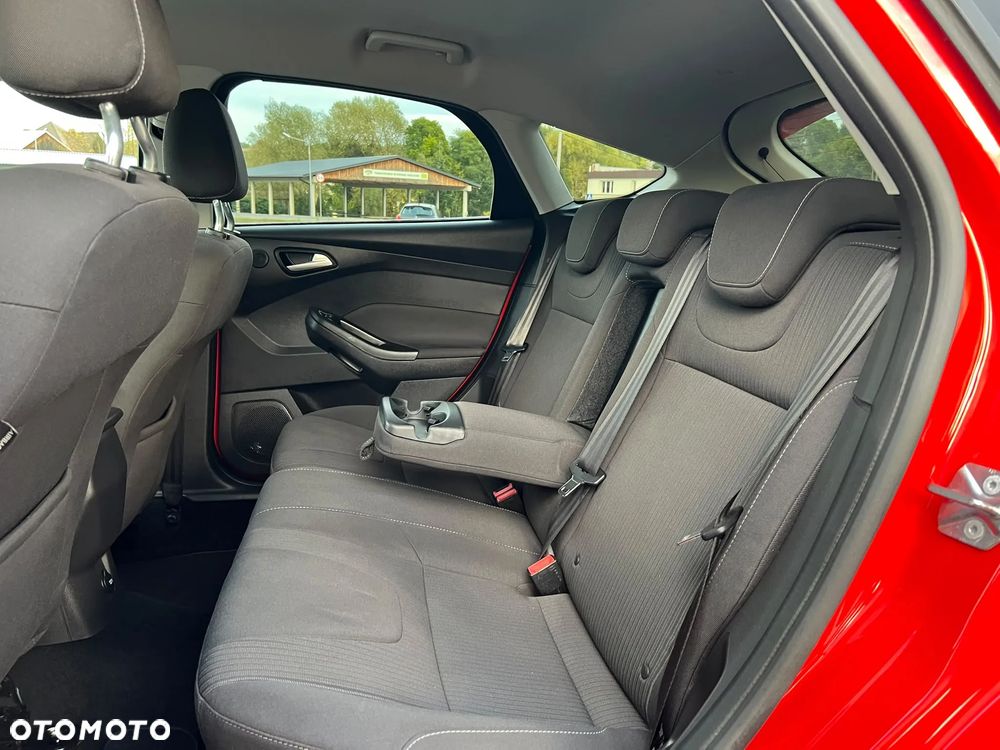 Ford Focus - 34