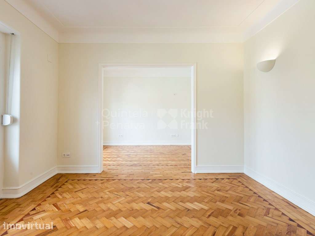 Apartamento T3 para arrendamento sem móveis em Arroios - Grande imagem: 3/25