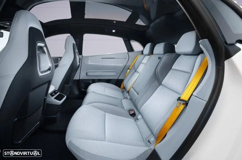 Polestar 4 Dual Motor 100kWh Performance Plus - 6