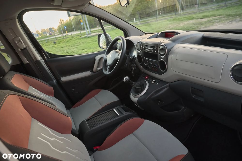 Peugeot Partner HDi FAP 115 Outdoor - 27