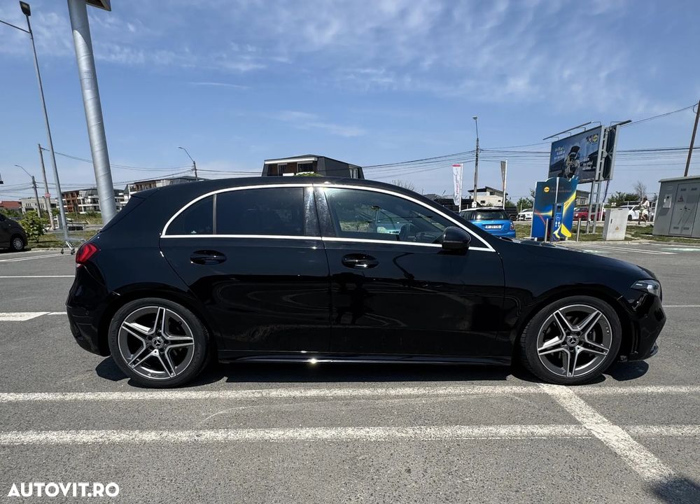 Mercedes-Benz A 180 7G-DCT AMG Line - 2