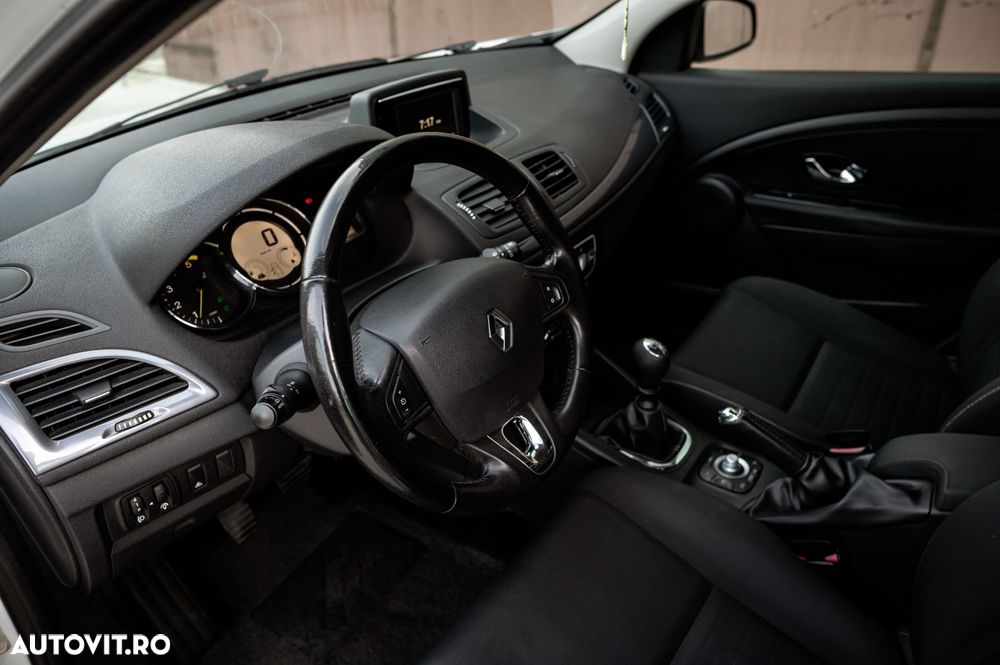 Renault Megane dCi 95 FAP LIMITED - 4