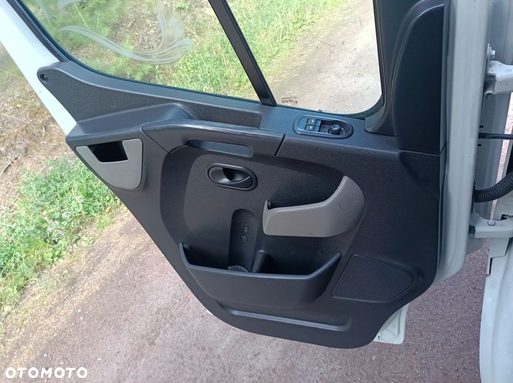 Renault Master - 17