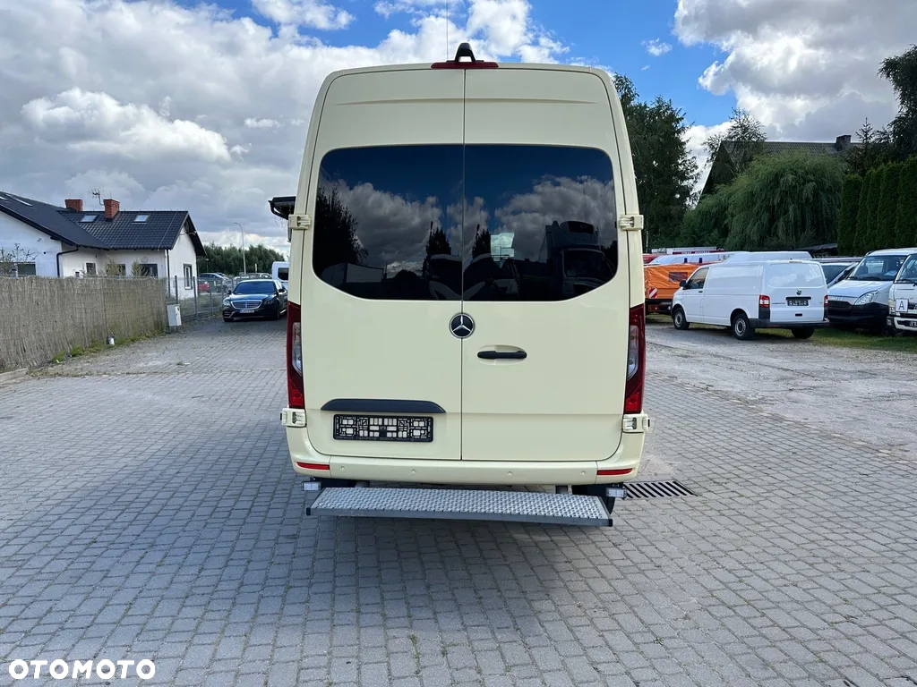 Mercedes-Benz SPRINTER 319 CDI 4X4 KAMPER WARSZTAT - 2