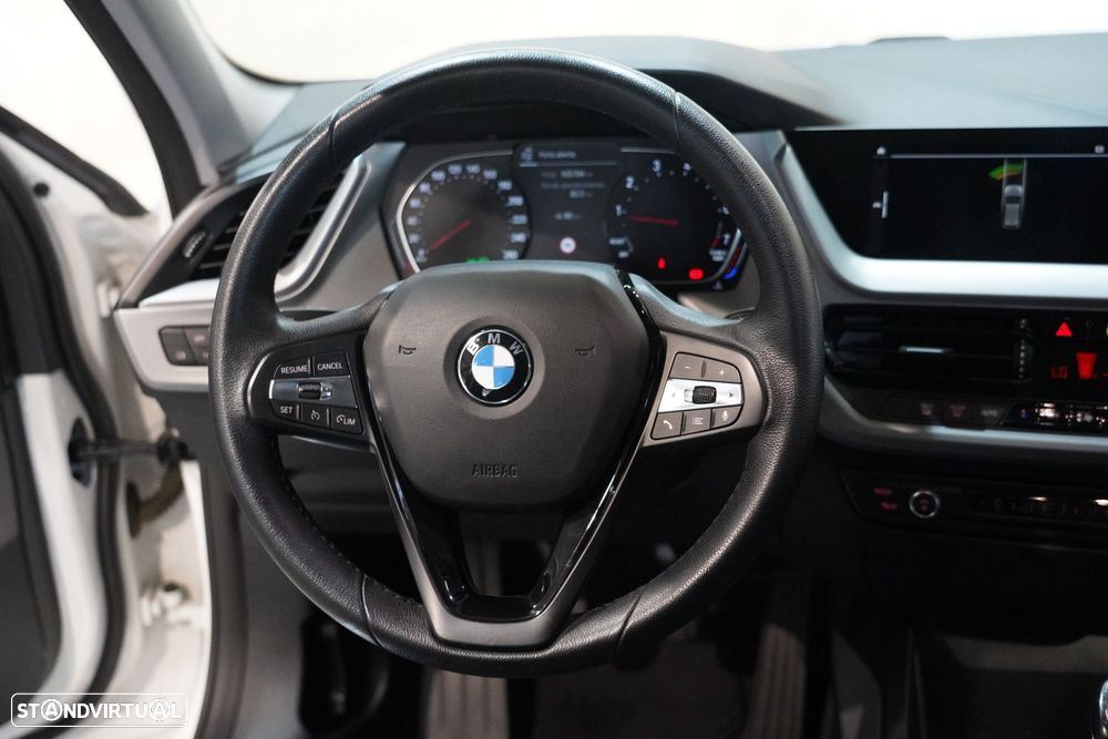 BMW 116 i Advantage - 32