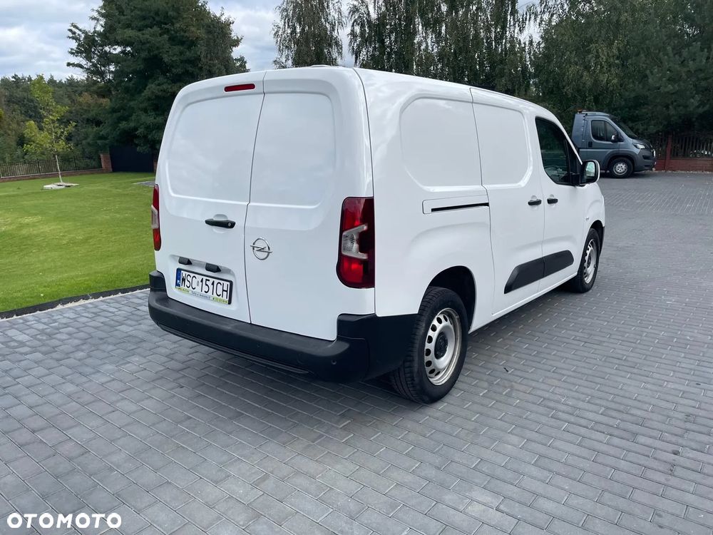 Opel COMBO - 4