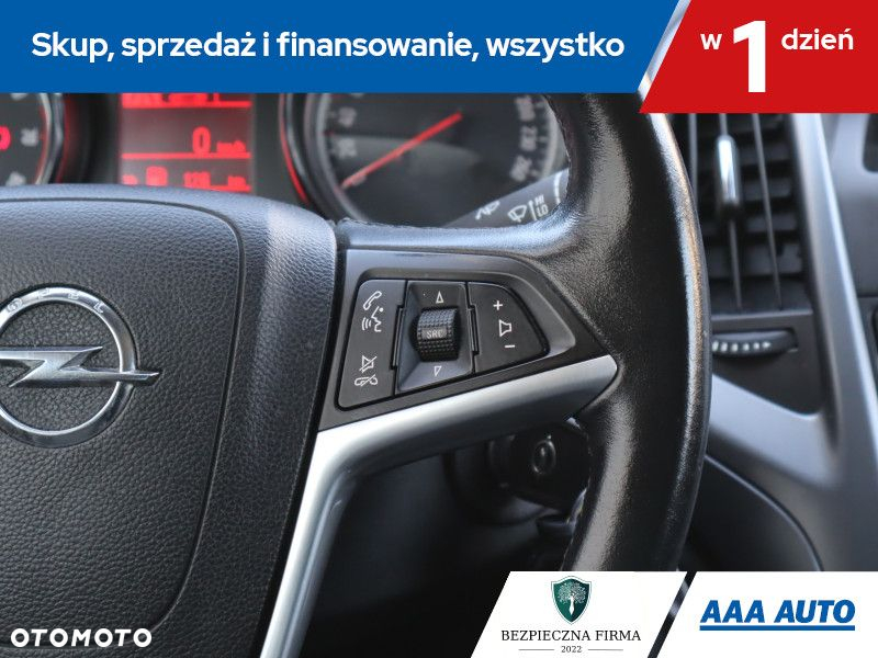 Opel Astra - 17