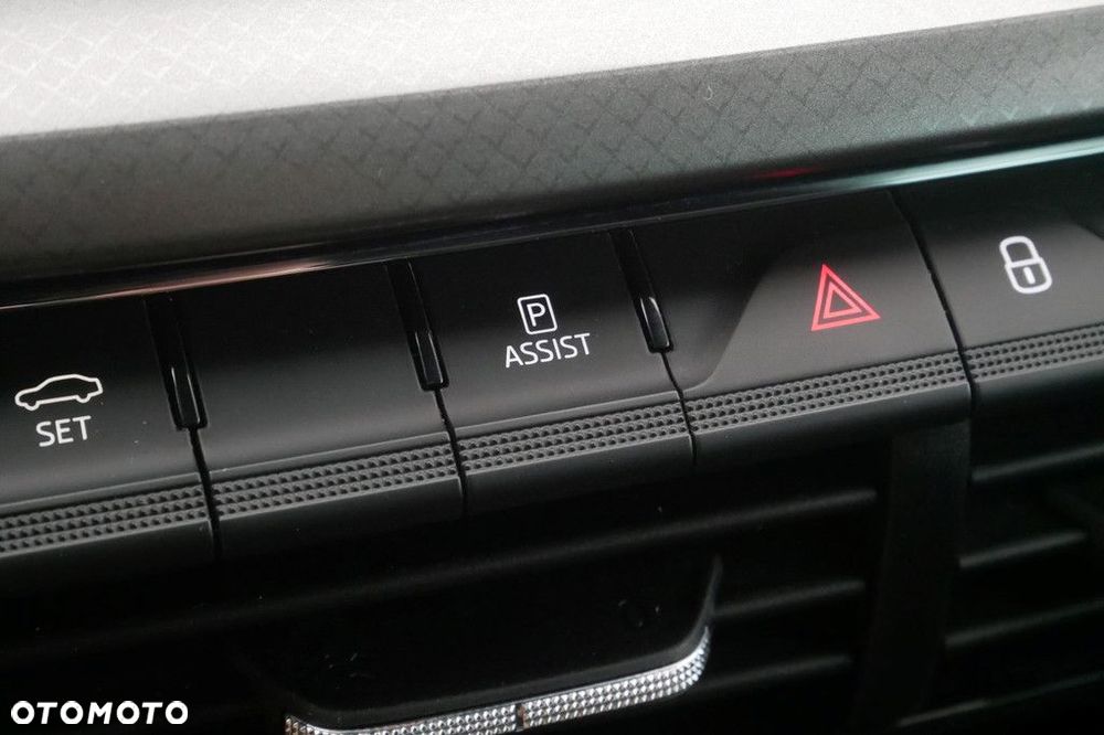 Skoda Octavia 1.5 TSI ACT Ambition DSG - 18