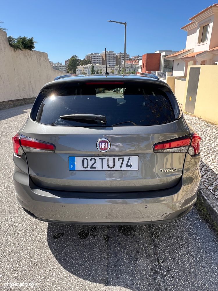 Fiat Tipo Station Wagon 1.3 M-Jet Lounge Tech J17 - 24