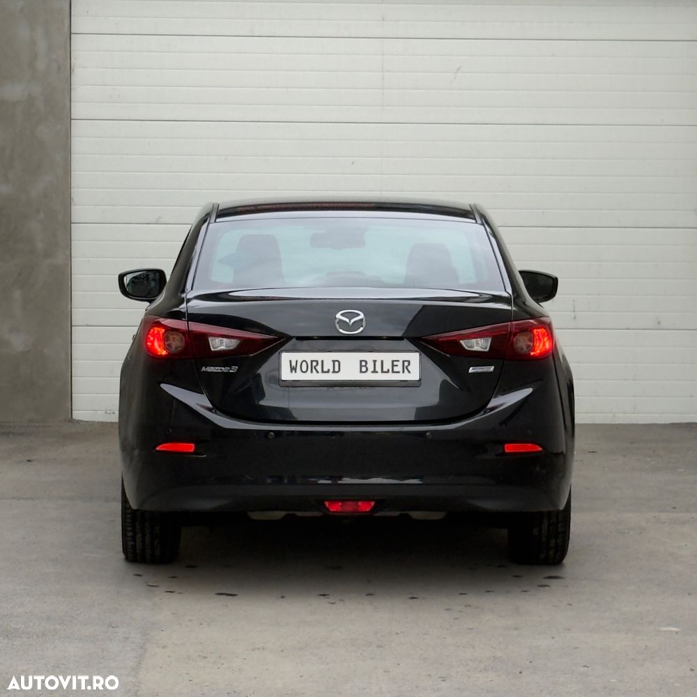 Mazda 3 - 11