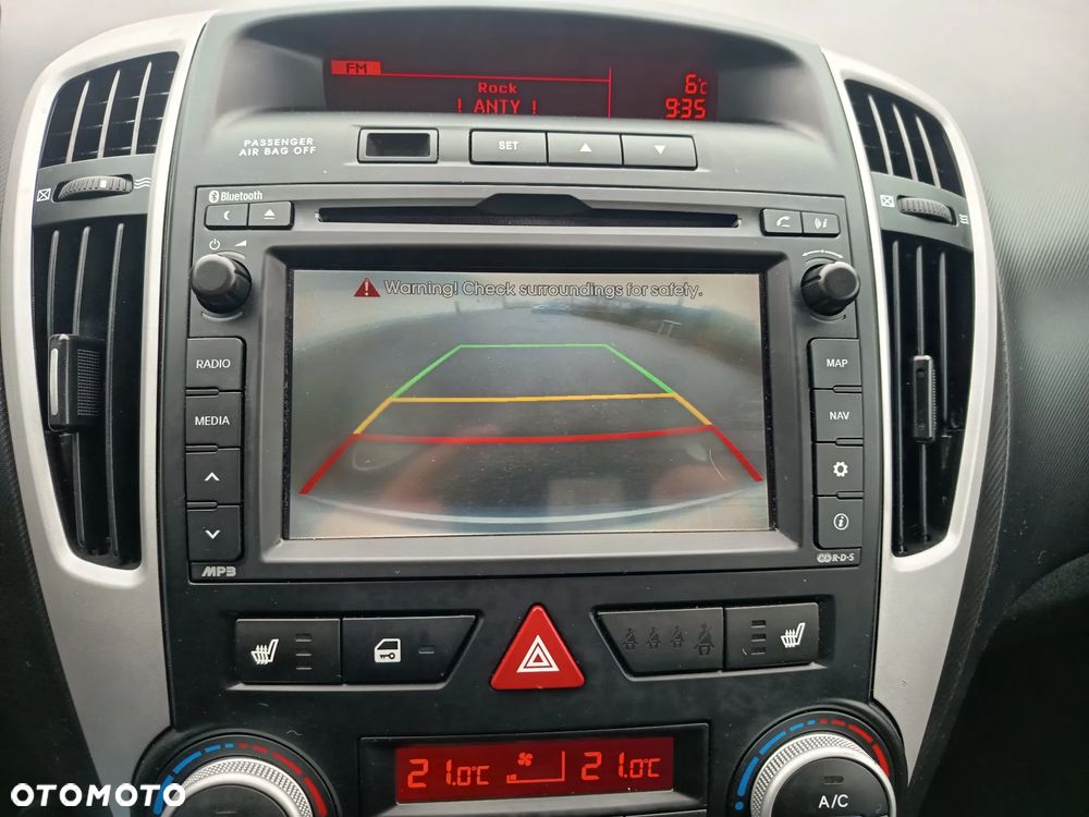Kia Ceed 1.6 CVVT Spirit - 17