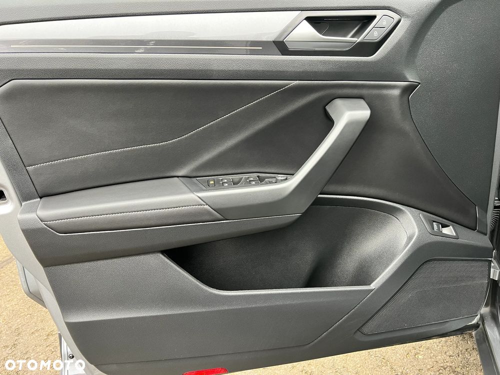 Volkswagen T-Roc 2.0 TDI SCR Style DSG - 11