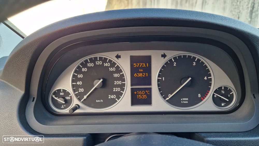 Mercedes-Benz B 200 CDI - 8