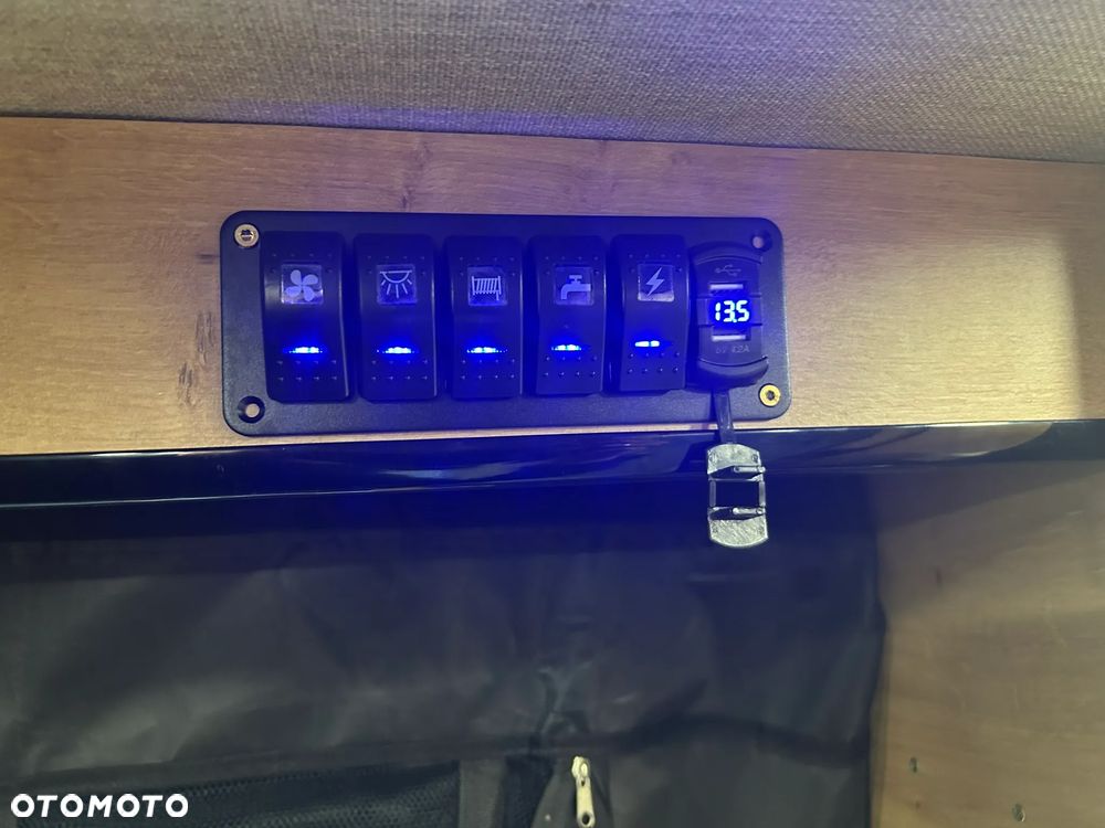 Volkswagen Crafter - 18