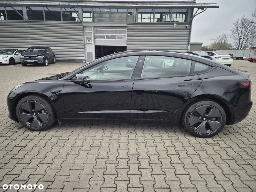 Tesla Model 3 Long Range AWD - 4