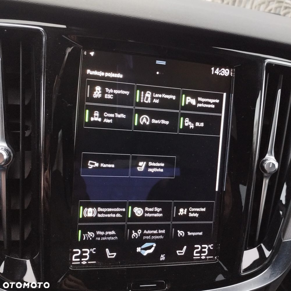 Volvo S60 B4 B R-Design - 6