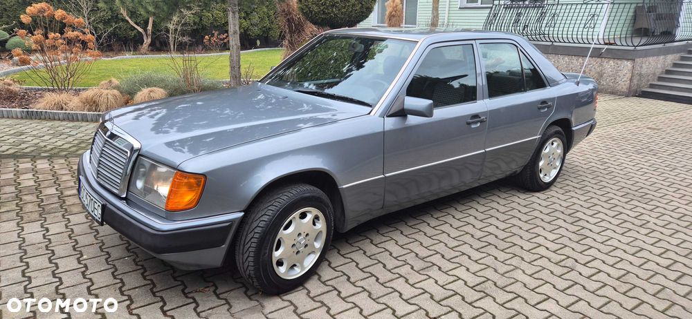 Mercedes-Benz W124 (1984-1993) - 2