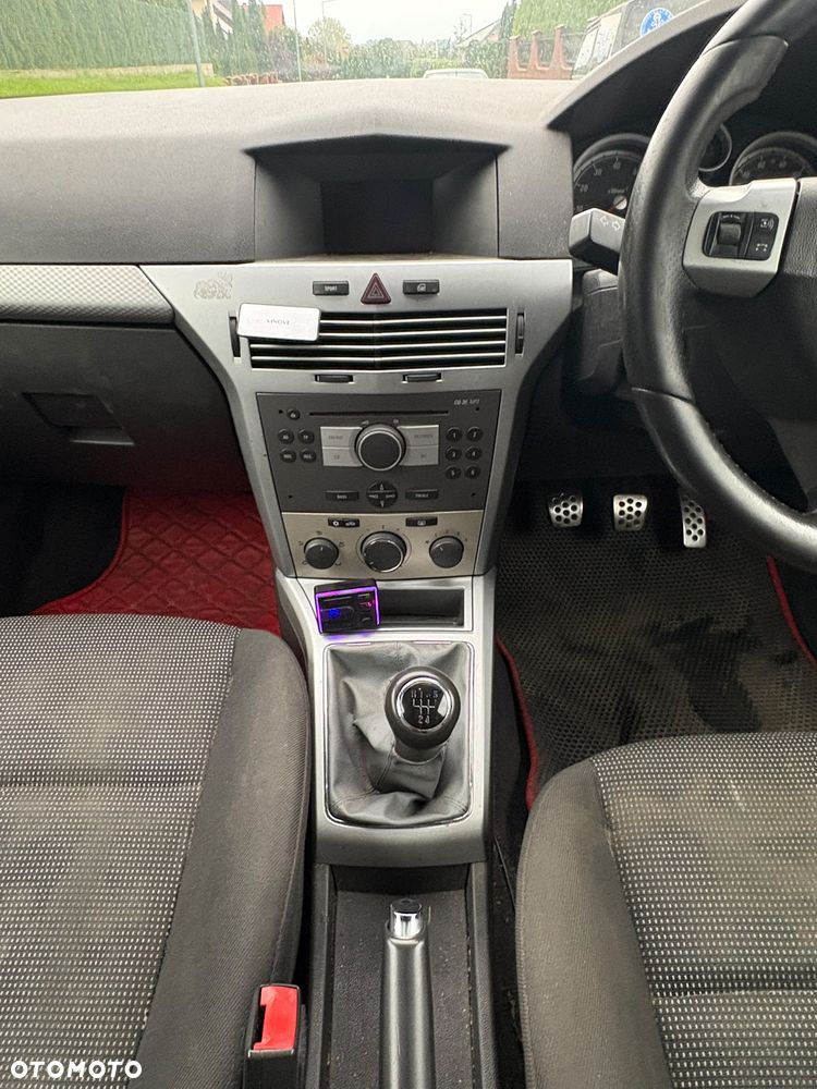 Vauxhall Astra - 20