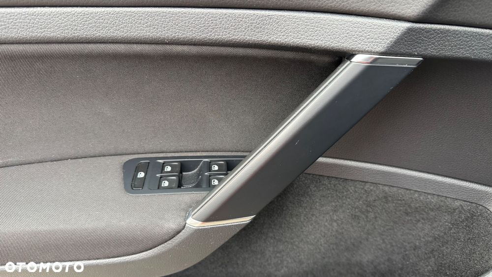 Volkswagen Golf Variant 1.6 TDI BMT Comfortline - 20